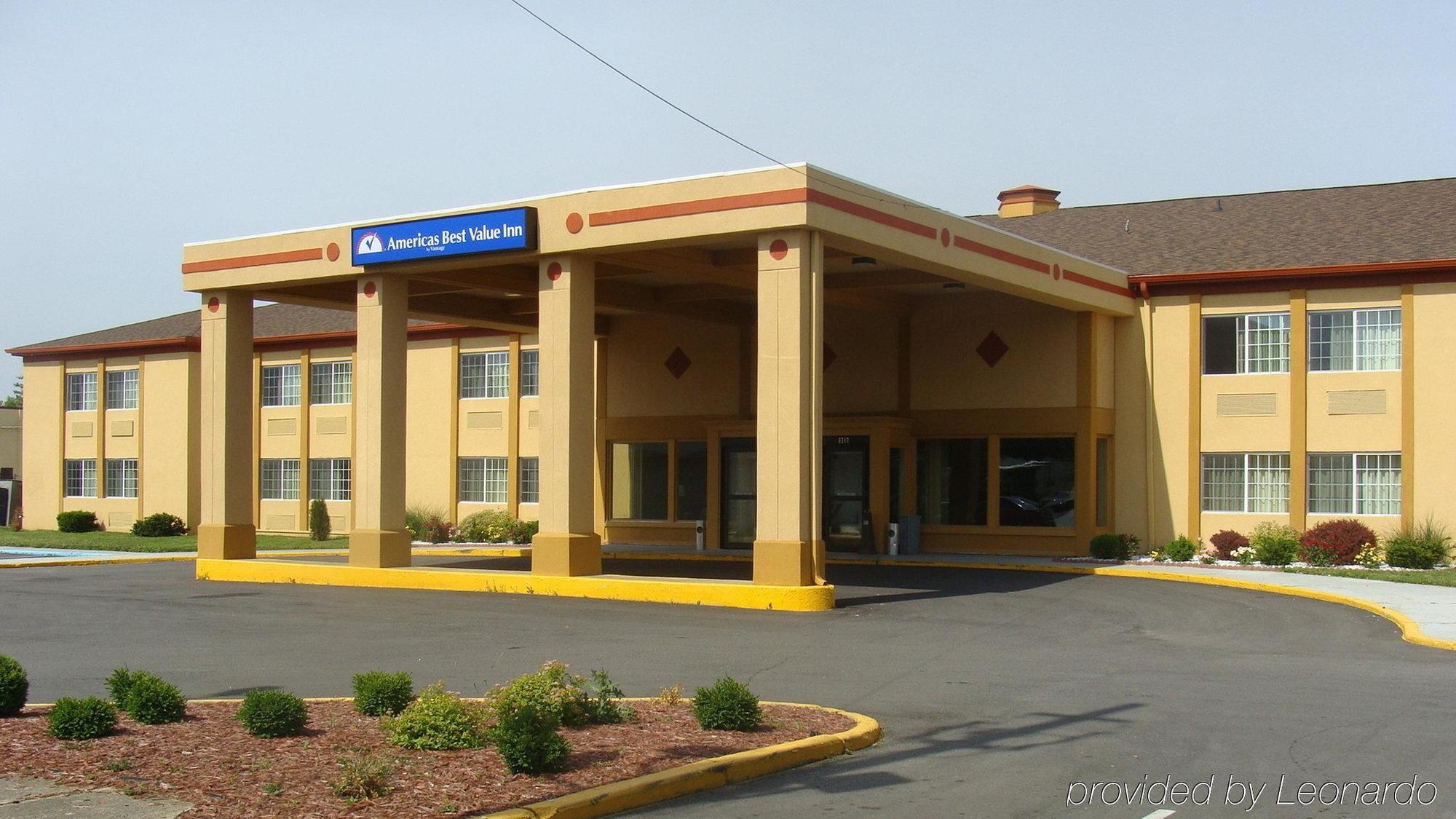 Royal Inn Hotel Indianapolis Bagian luar foto